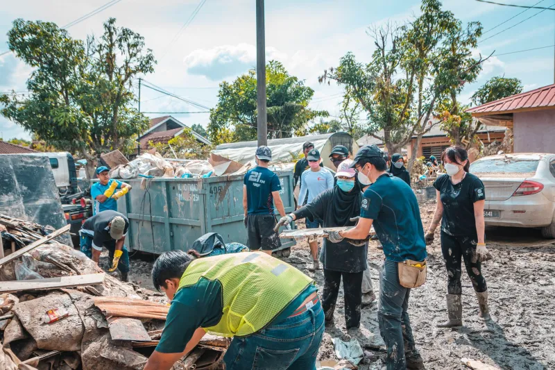 Dust to Community: The Tennessee Neighbors Breathing Life Into Buildings Everyone Else Gave Up On
