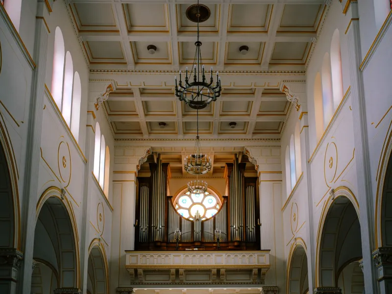 Still Playing After All These Years: The Church Organists Keeping Tennessee's Pipe Organ Tradition Breathing